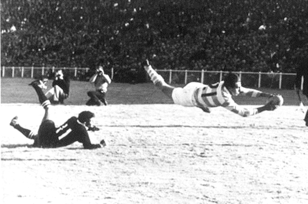 PUMAS: UNA CLASE DE HISTORIA INOLVIDABLE